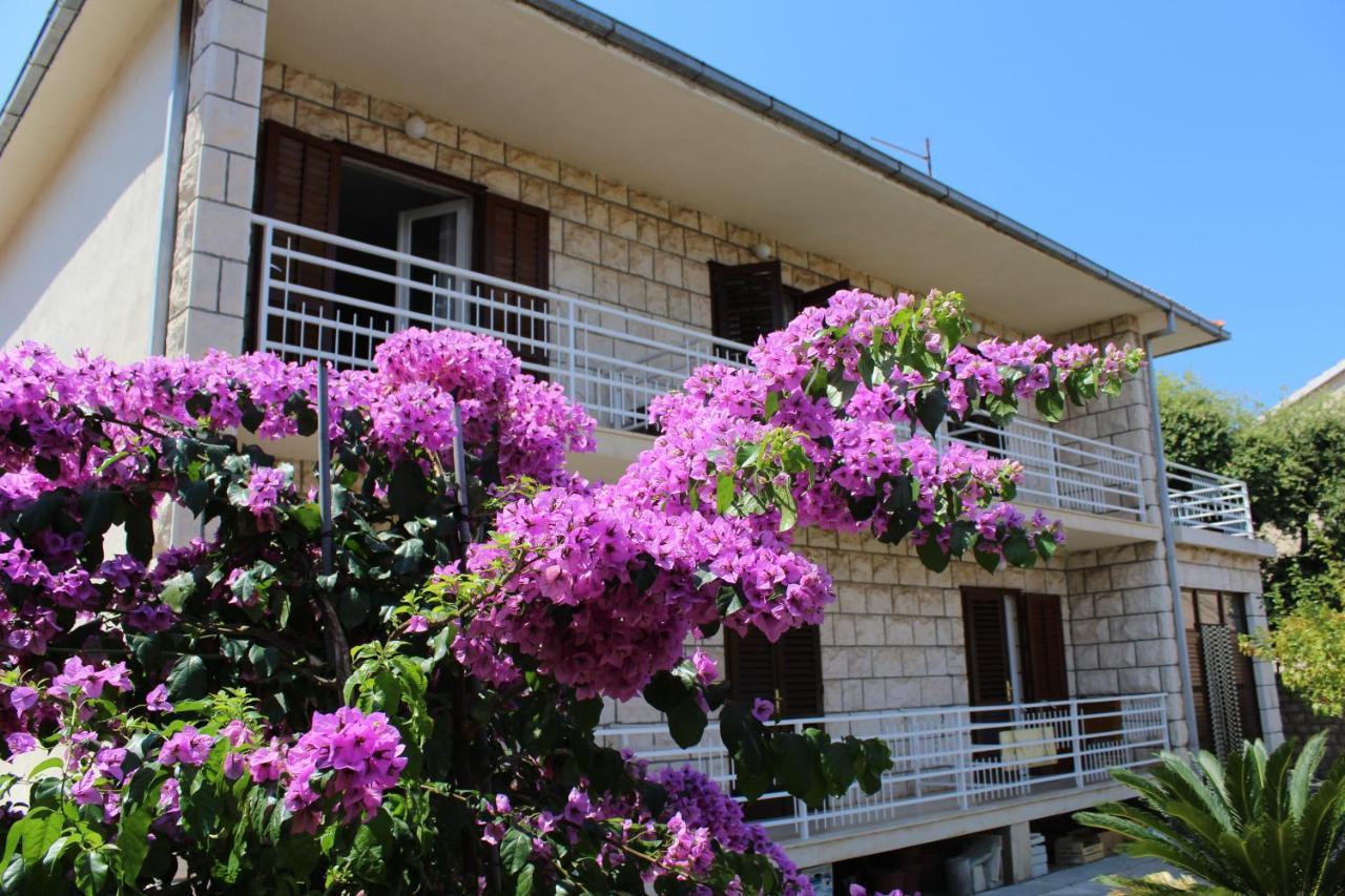Apartment Antica Supetar Exterior foto
